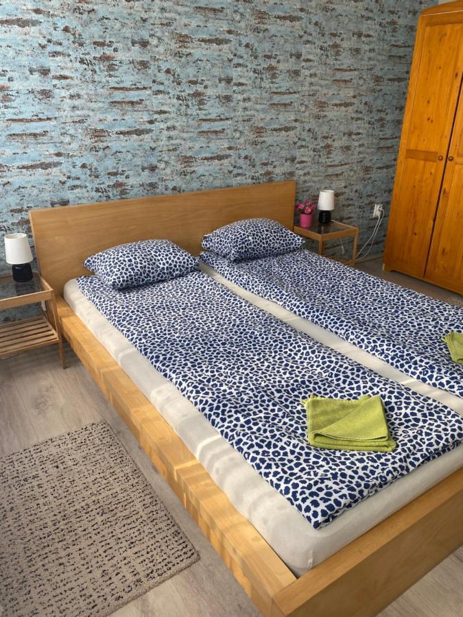 Ferienwohnung Dozsa Apartman Gödöllő Exterior foto
